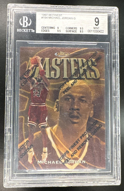 Basketball Topps 1997 Finest Michael Jordan #154 BGS 9