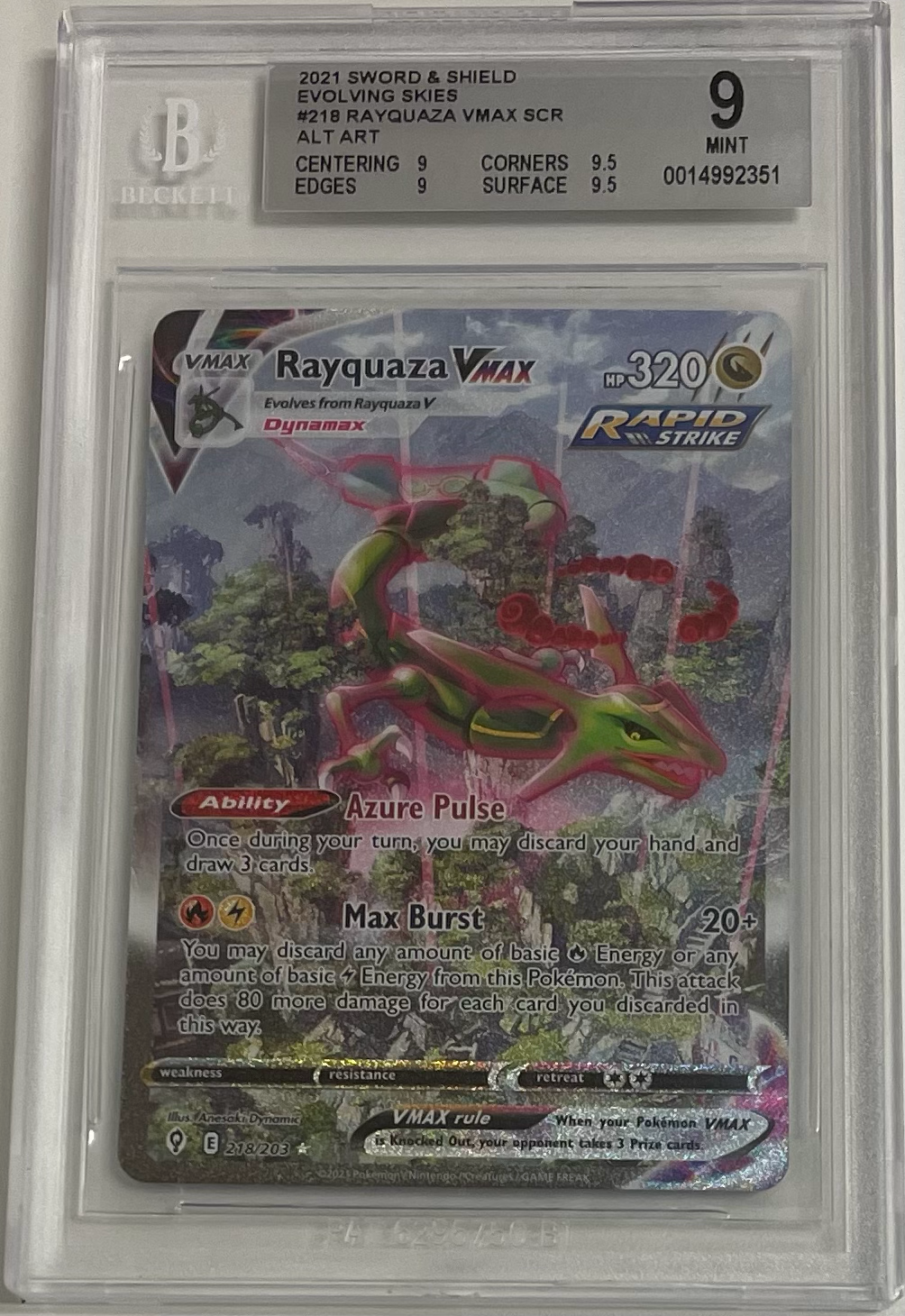 Pokémon Rayquaza VMAX 218/203 Evolving Skies - 2021 Pokemon - BGS 9